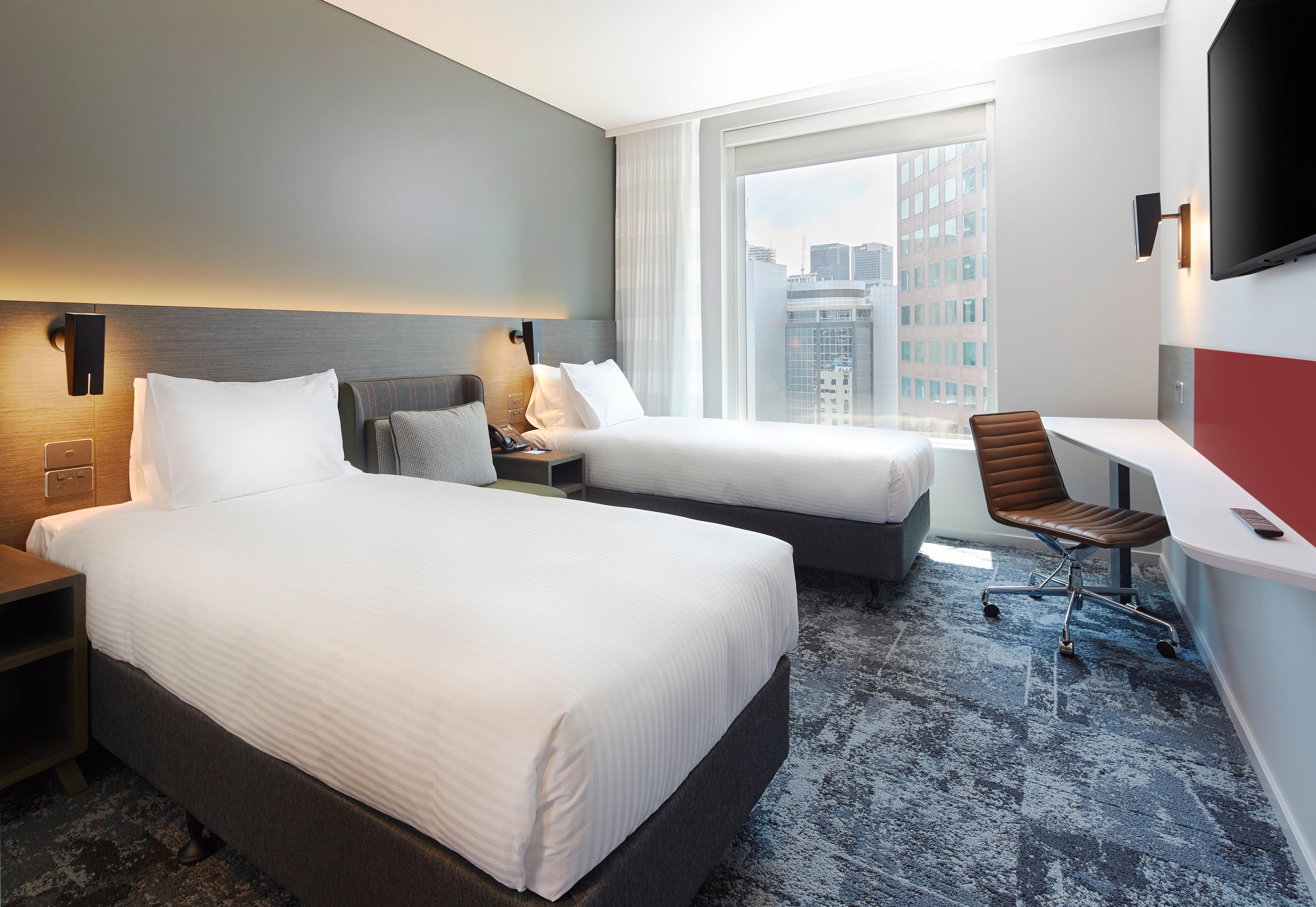 Holiday Inn Express Melbourne Southbank By Ihg Exterior photo