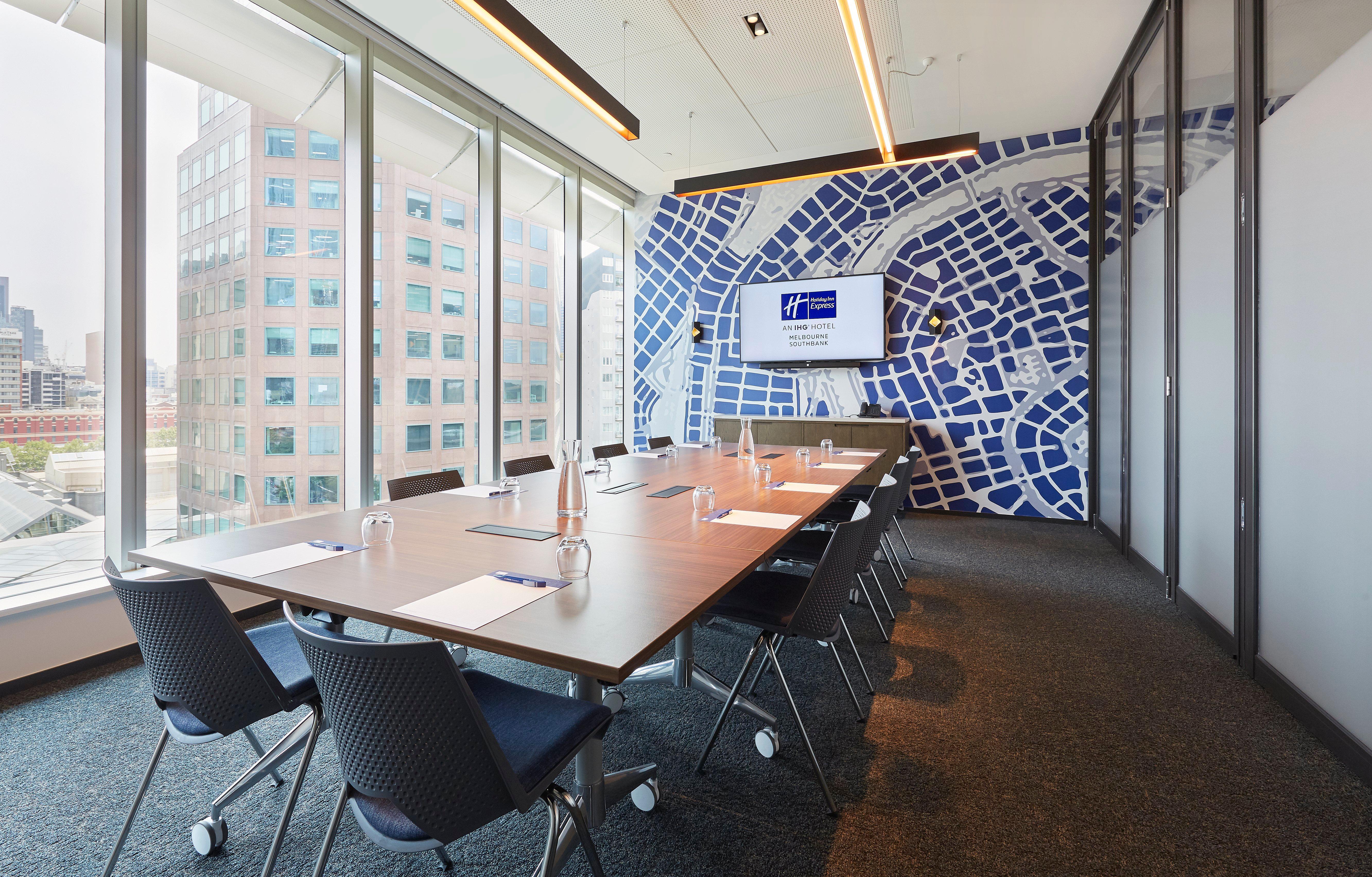 Holiday Inn Express Melbourne Southbank By Ihg Exterior photo
